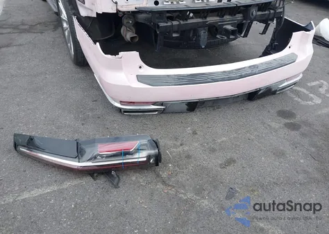 2023 Cadillac Escalade 4Wd Premium Luxury z USA, uszkodzony, nr VIN 1GYS4BKL1PR302302